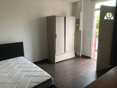 Location appartement studio Nanterre (92000)