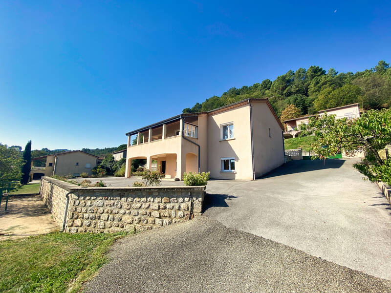 Aubenas (07200)