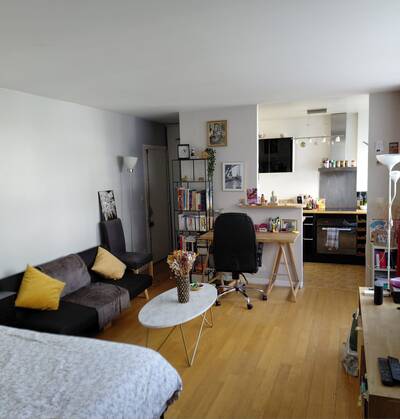 Location appartement studio Paris 20e
