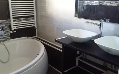+ Place De Parking + Box + Cave, Lyon 8E (69008)