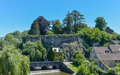 Fresnay-Sur-Sarthe (72130)