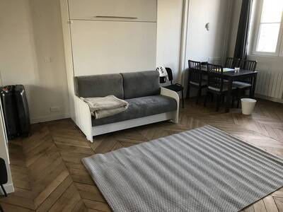Location appartement studio Paris 2e
