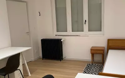 Nantes (44000)