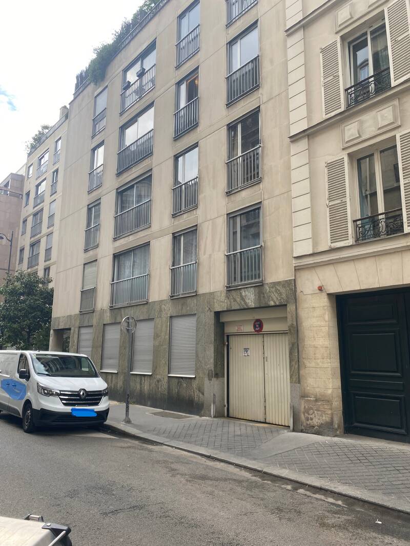 Paris 17E (75017)
