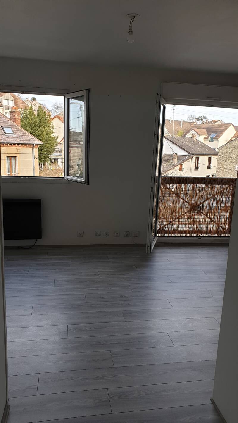 Melun (77000)