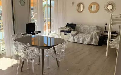 Antibes - Juan Les Pins