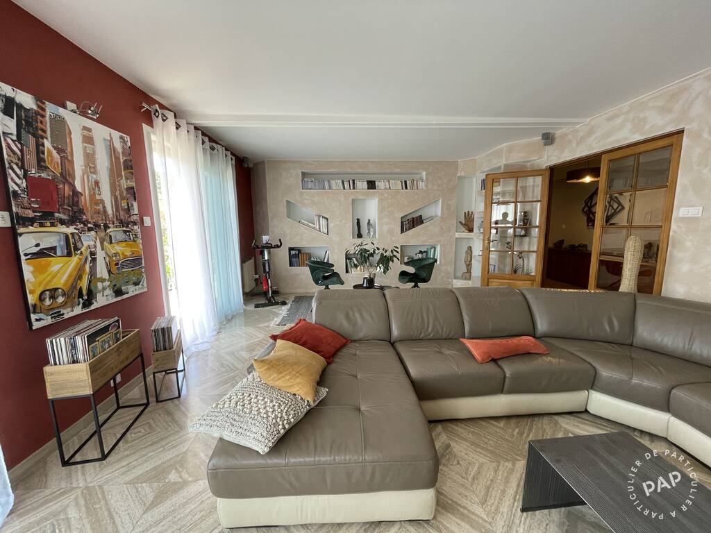 Vente maison 200 m² Unieux (42240) - 200 m² - 298.000 € | Particulier à Particulier — 4