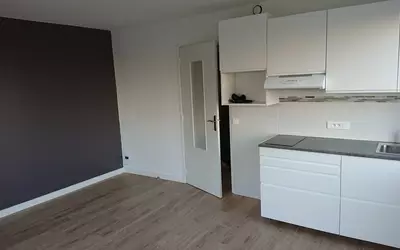Nantes (44000)