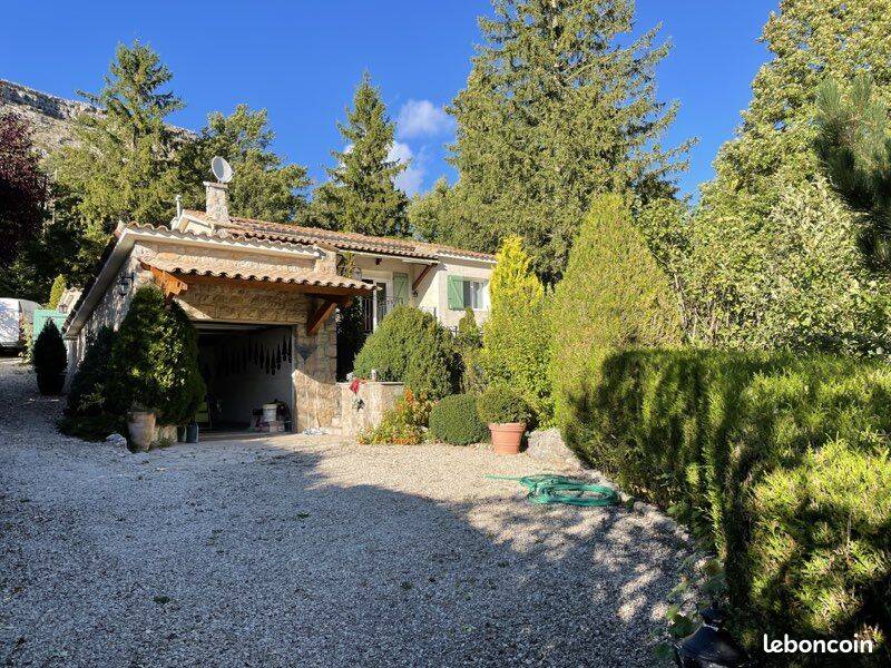 Valderoure (06750)