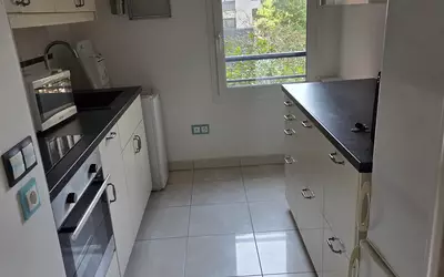 Bois-Colombes (92270)
