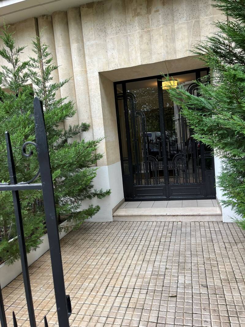 Paris 17E