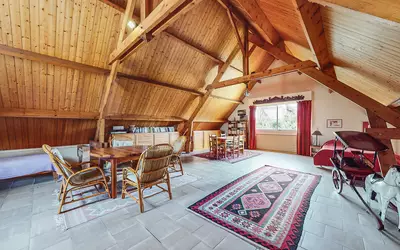 Maison 9 pièces 211 m² · à À 60m de la Plage - Hermanville-sur-Mer · 211 m² · 725 000 €
