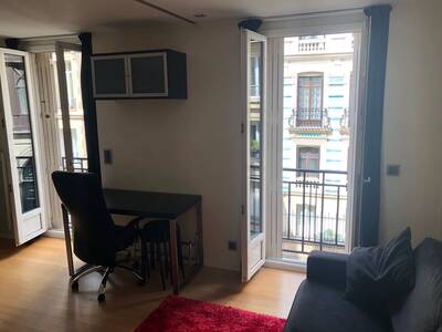 Location appartement studio Paris 6e