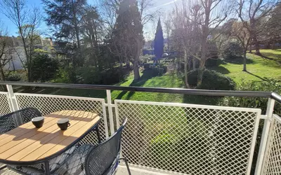 Sèvres (92310)