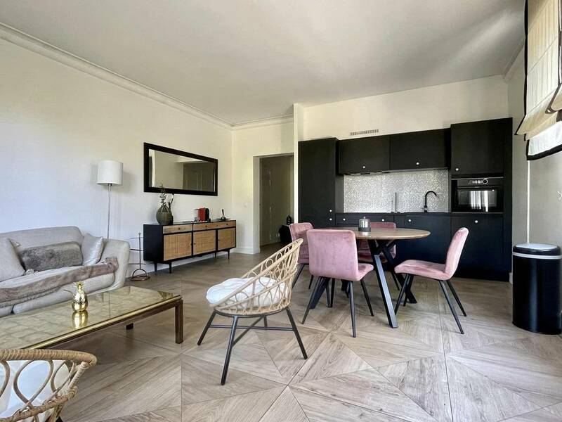 Neuilly-Sur-Seine (92200)
