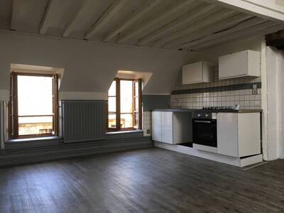 Location appartement 2 pièces Charleville-Mézières (08000)