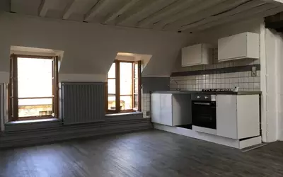 Charleville-Mézières (08000)