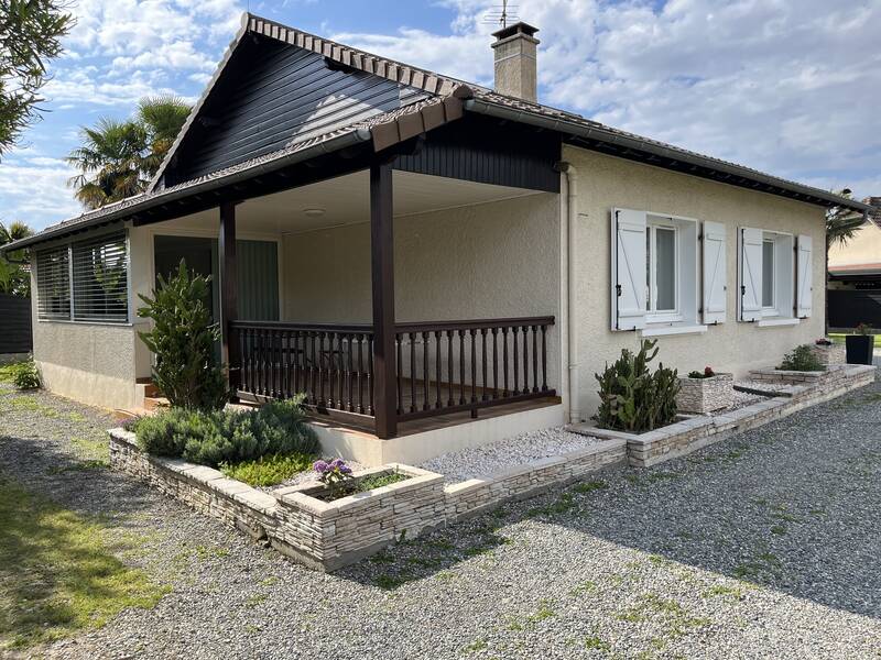 Lescar (64230)