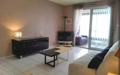 Fréjus (83600)