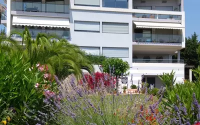 Cannes (06150)