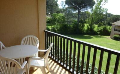 Location appartement studio Saint-Raphaël (83)