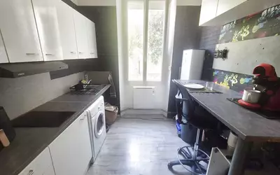 Toulon (83000)