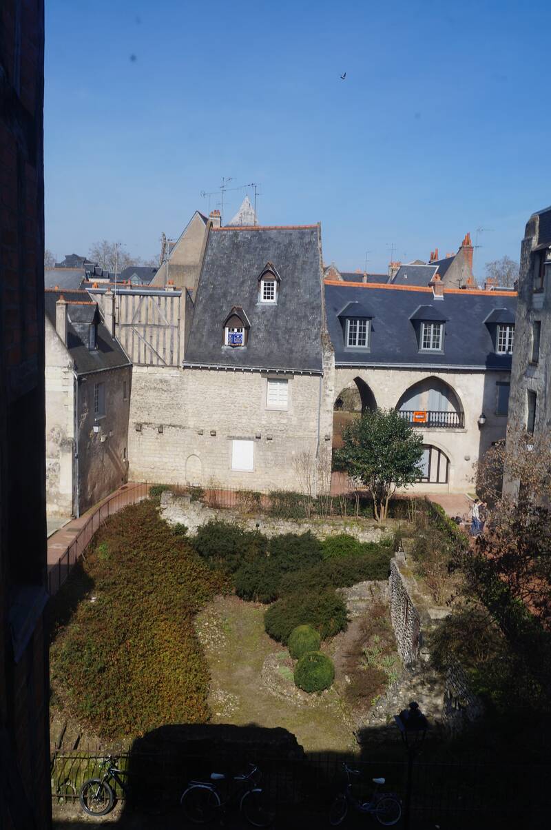Tours (37000)
