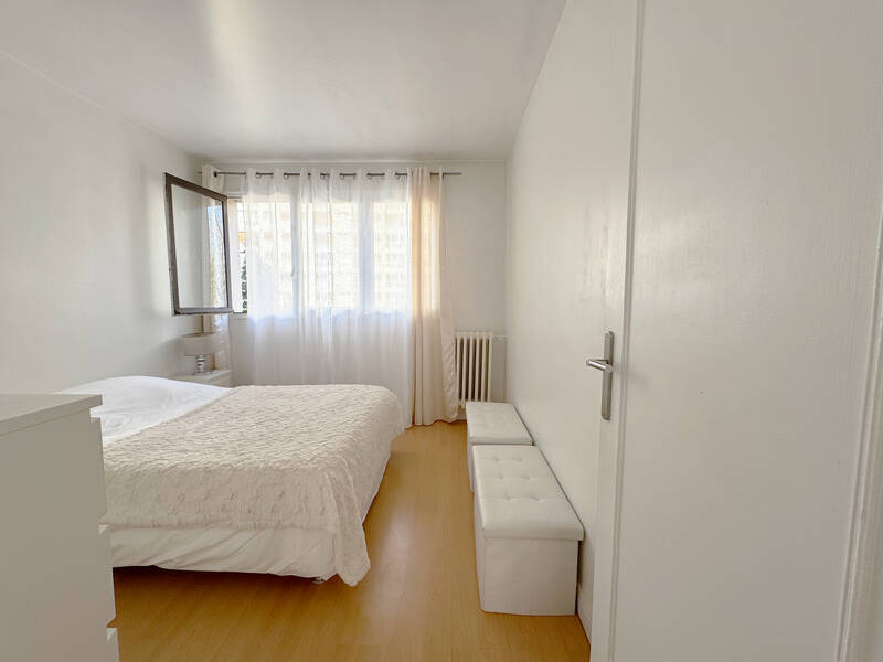 Thiais (94320)