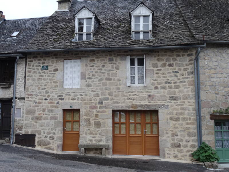 La Roche-Canillac (19320)