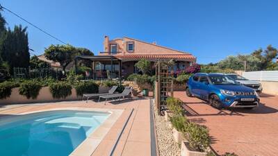 Vente maison 6 pièces Six-Fours-les-Plages (83140)