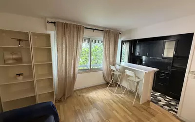 Courbevoie (92400)