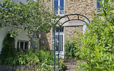Coulommiers (77120)