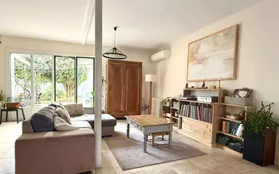 Valréas (84600)