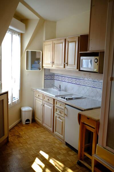Location appartement studio Paris 20e