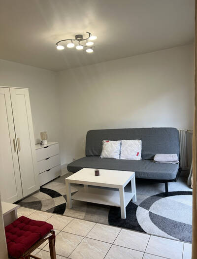 Location appartement studio Courbevoie (92400)