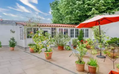 /  Petit Immeuble  Nantes (44000)
