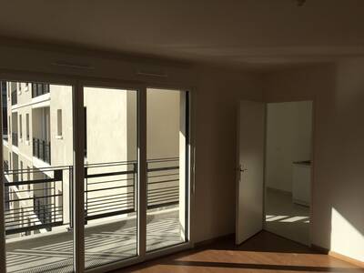 Location appartement 3 pièces Saint-Ouen-sur-Seine (93400)