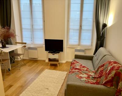Location appartement studio Paris 3e