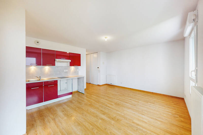 Mérignac- Très Bien Situé-Bel Appartement-
