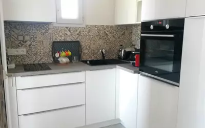 Fréjus (83600)