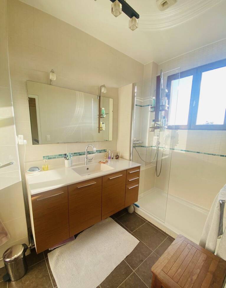 Colombes (92700)