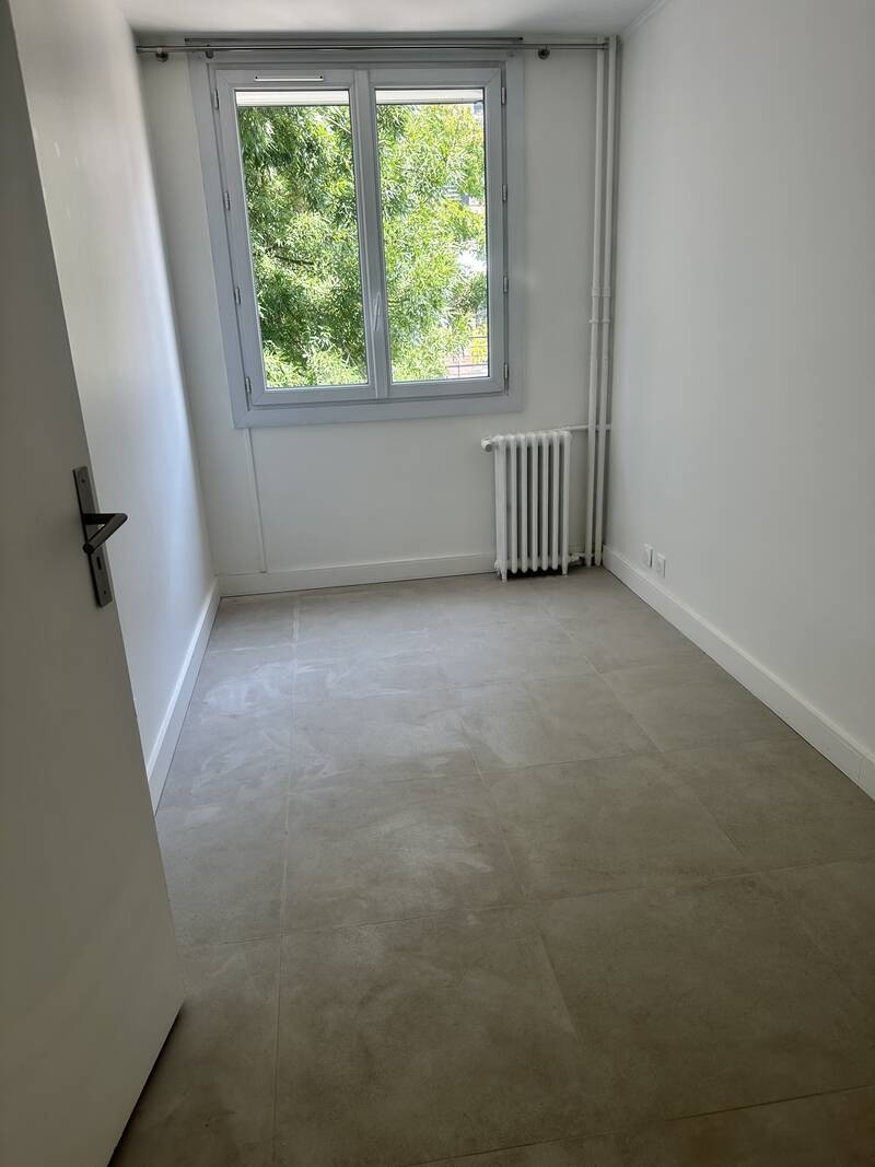 Suresnes (92150)