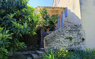 Saint-Martin-De-Castillon (84750)