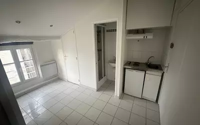 Appartement 2 pièces 18 m² · à Versailles · 17,8 m² · 147 000 €