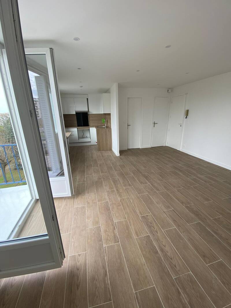 Bois-Colombes (92270)