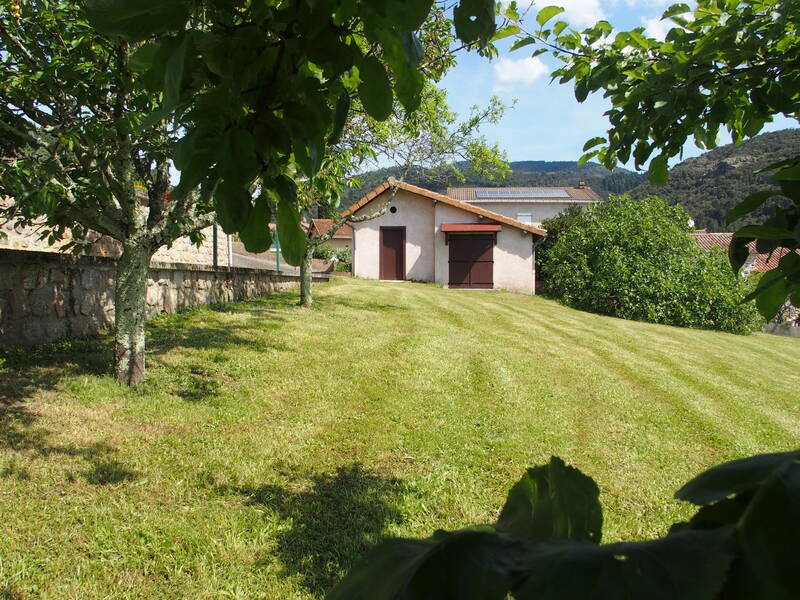 Aubenas (07200)