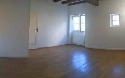Maison 8 pièces 253 m² · à Châteauneuf-en-Thymerais · 253 m² · 390 000 €
