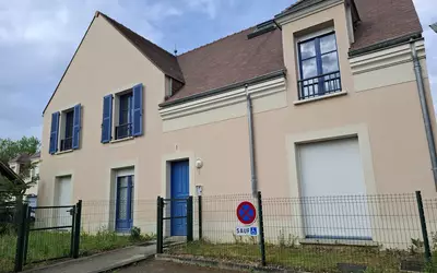 Provins (77160)