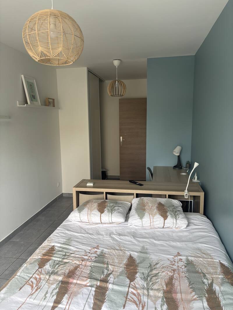 Oullins (69600)
