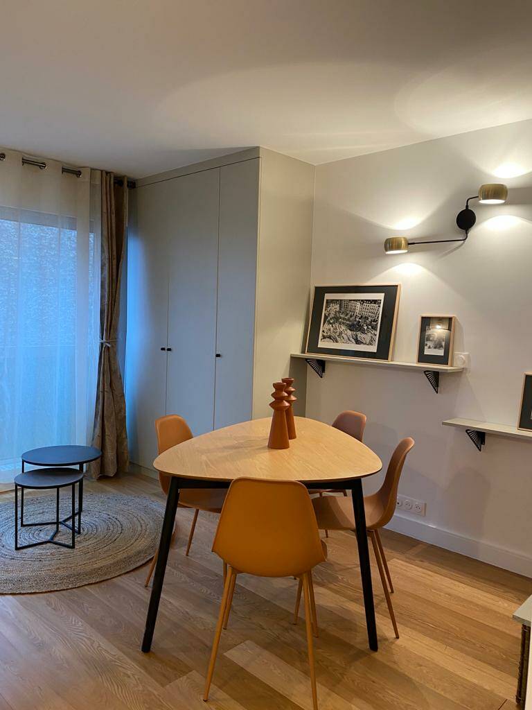 Paris 17E (75017)